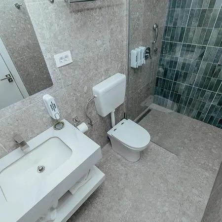 Otel Orjen Sport & Pleasure Trebin
