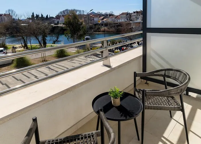 Orjen Sport & Pleasure Hotel 4*